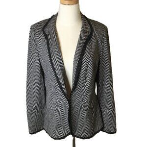 Vintage Chico Black and White Blazer Flap Pockets Size‎ 1